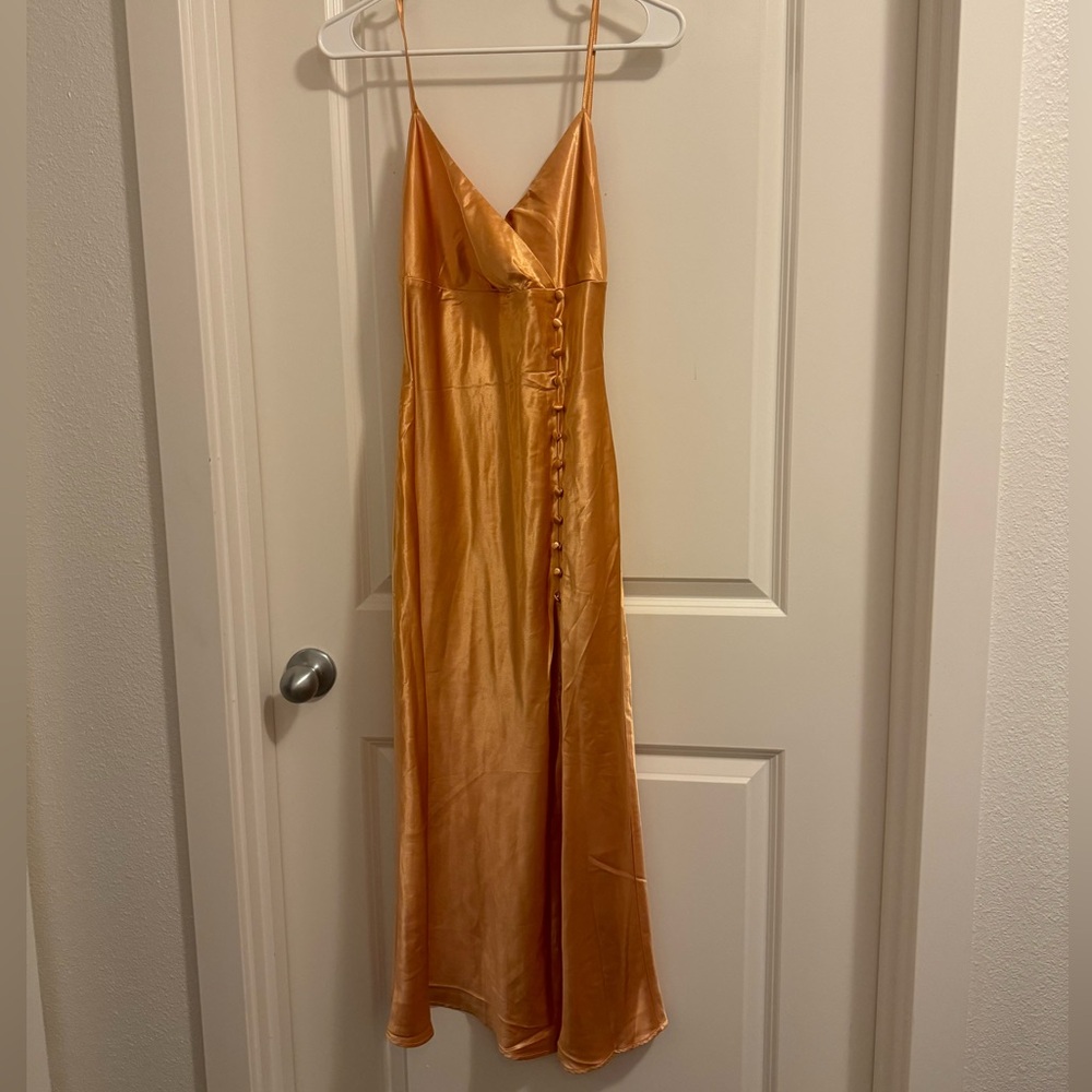 Orange hello Molly dress. Size small (4)